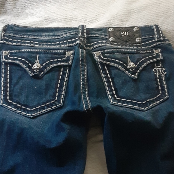Miss Me Jeans size 29 waist 34-36 inseam. - Picture 2 of 7